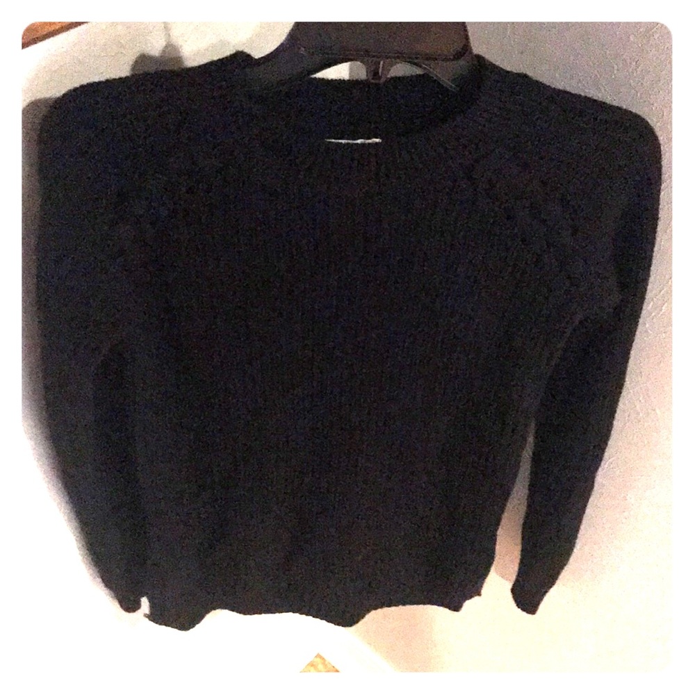 Perfectly soft shirt sweater S